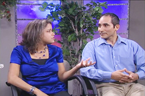 Dr. Alicia and Jose Arturo LaHoz present Communication
